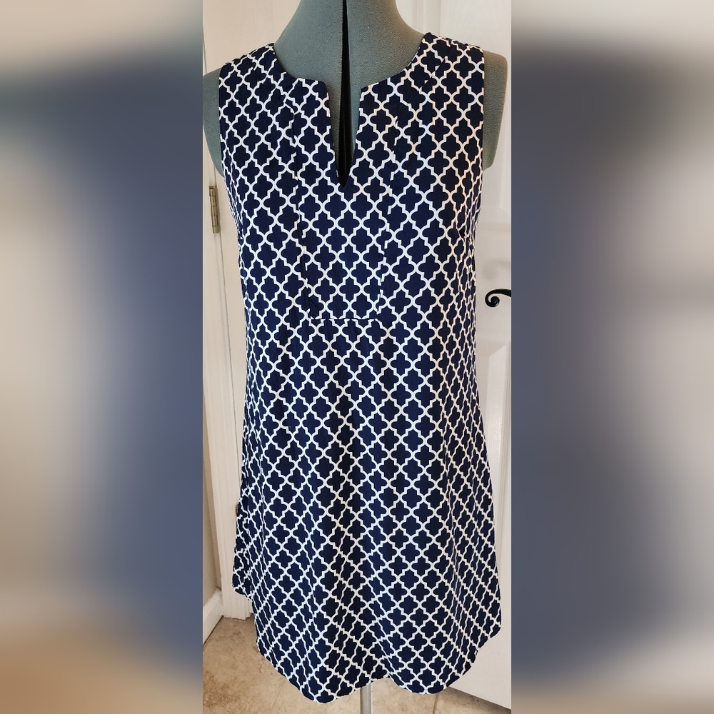 Navy arabesque patterned sheath tank dress. S